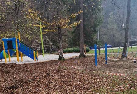 Igrala Pograjski dom